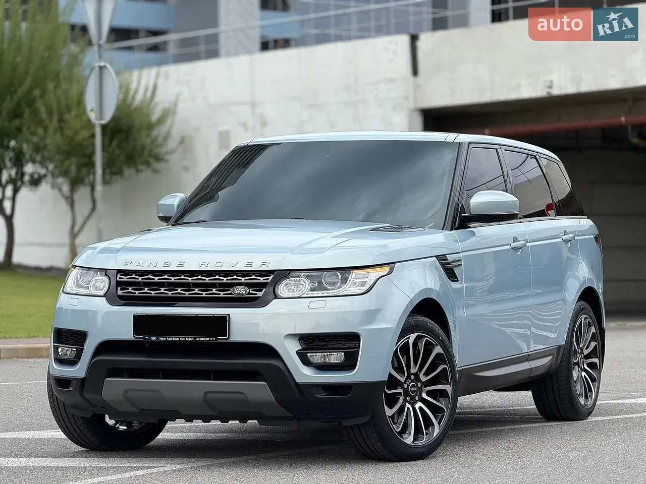 Land Rover Range Rover Sport 2015 photo 2