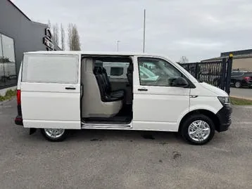 Volkswagen Transporter 2017 photo 3