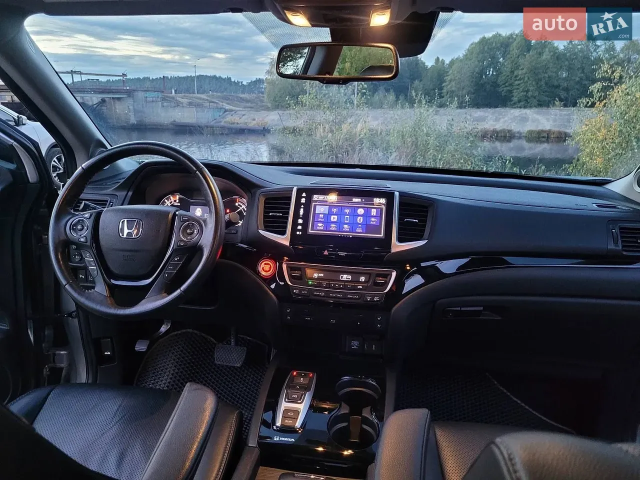 Honda Pilot 2017 photo 2