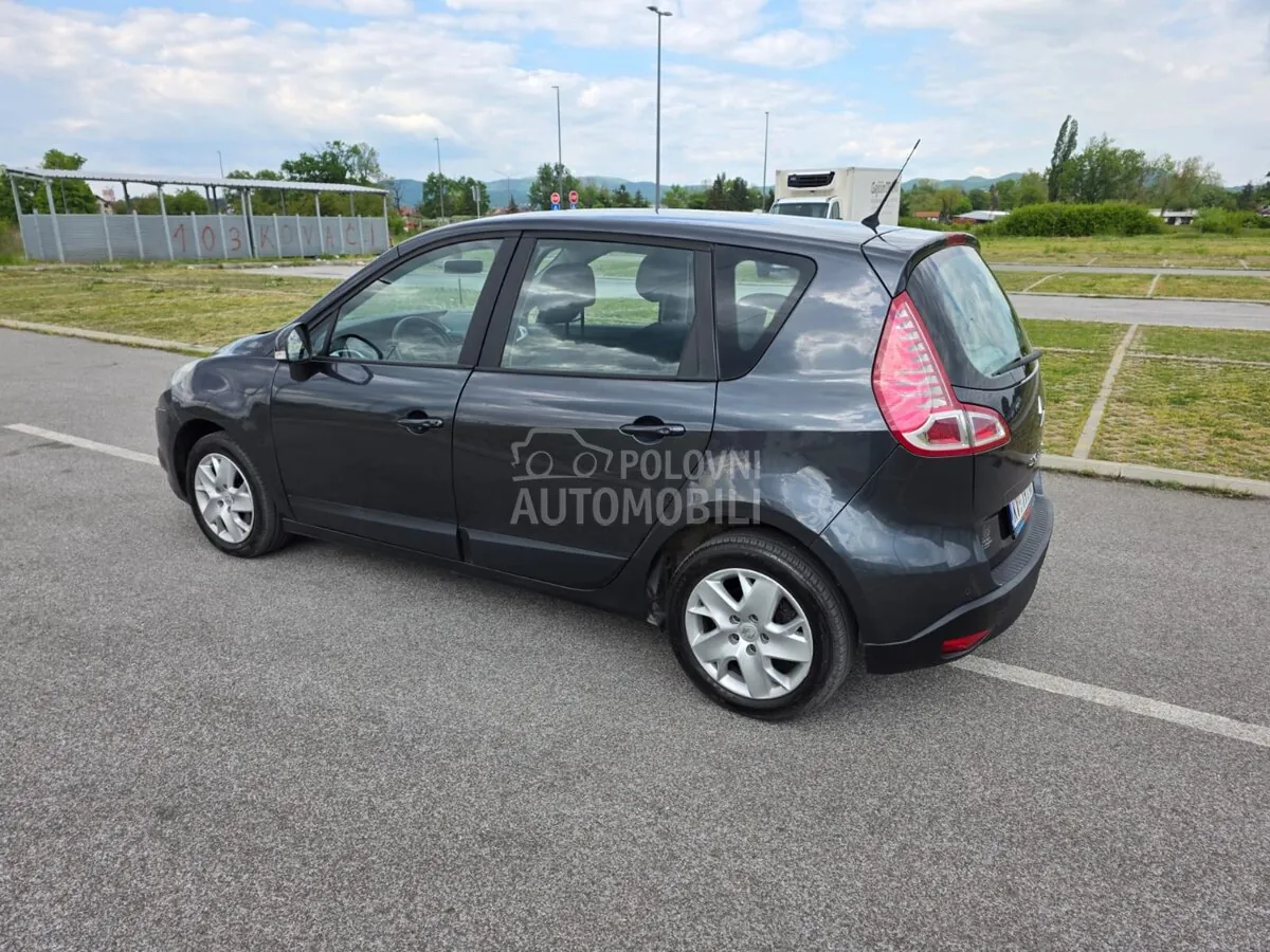 Renault Scenic 2009 photo 5