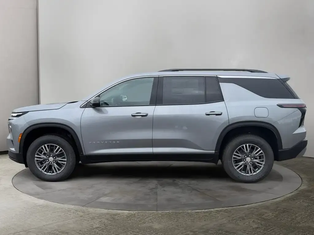 Chevrolet Traverse 2027 photo 2