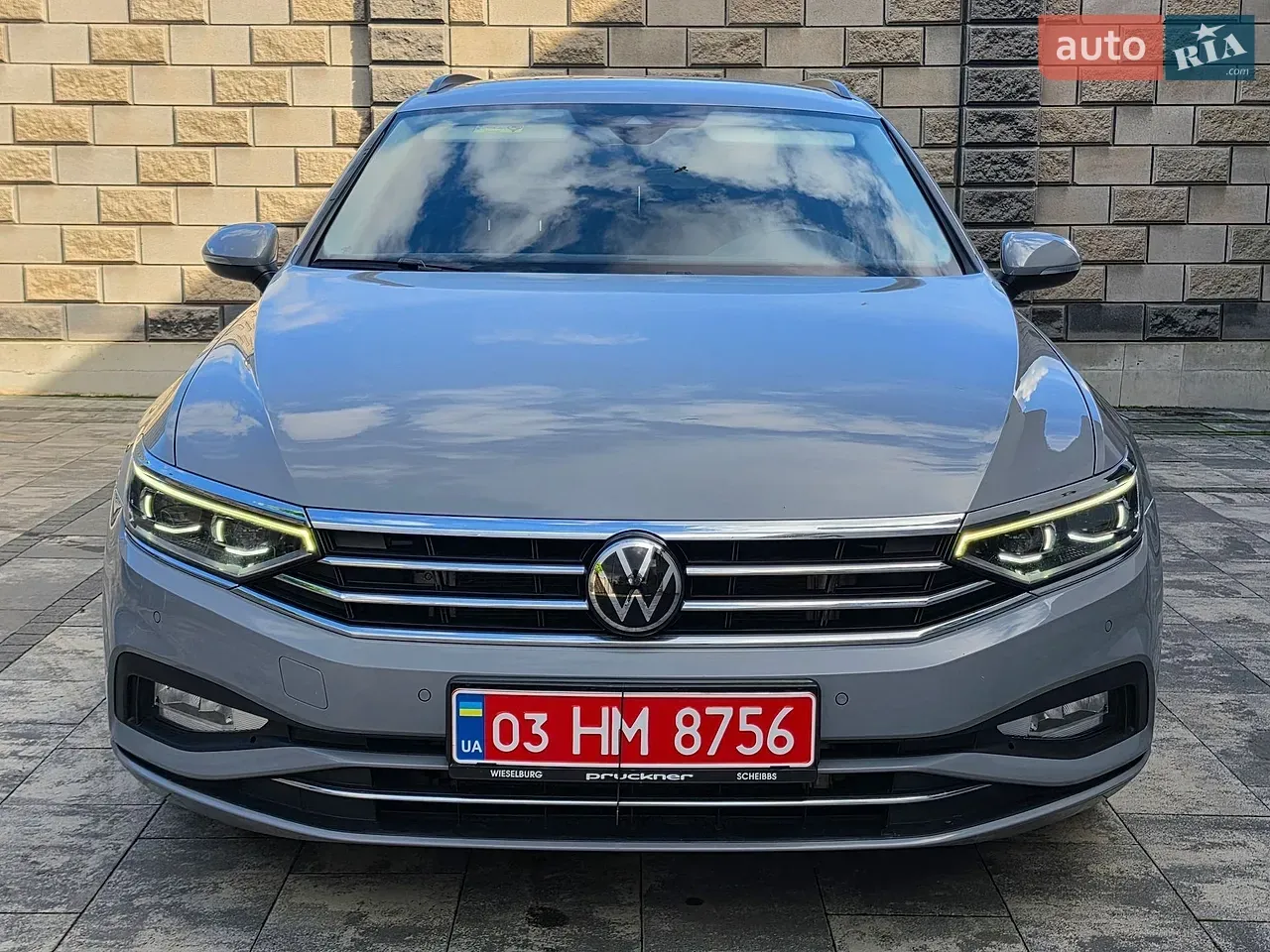 Volkswagen Passat 2022 photo 3
