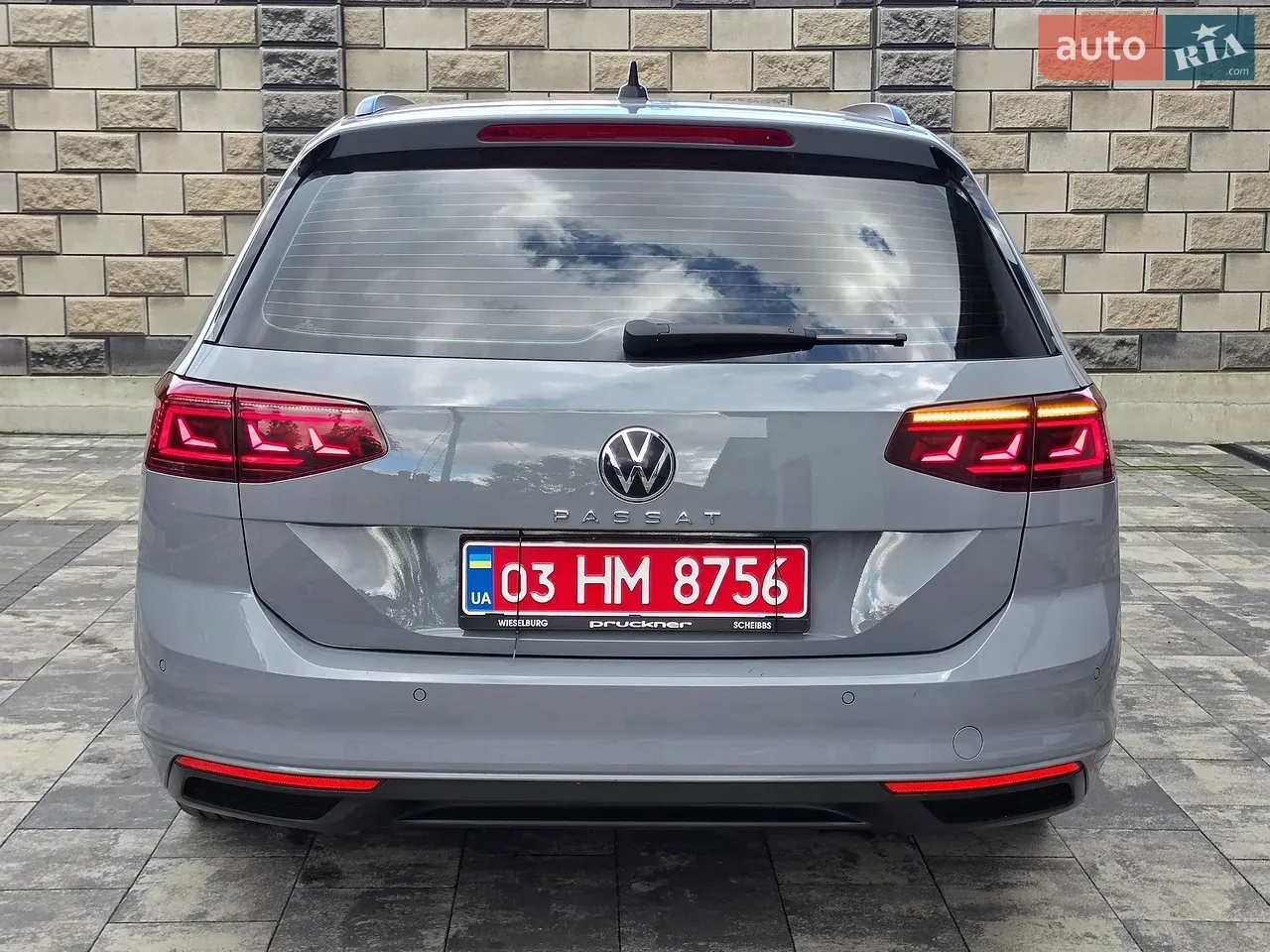 Volkswagen Passat 2022 photo 4