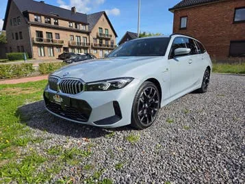 BMW 3 Series 2025 photo 2