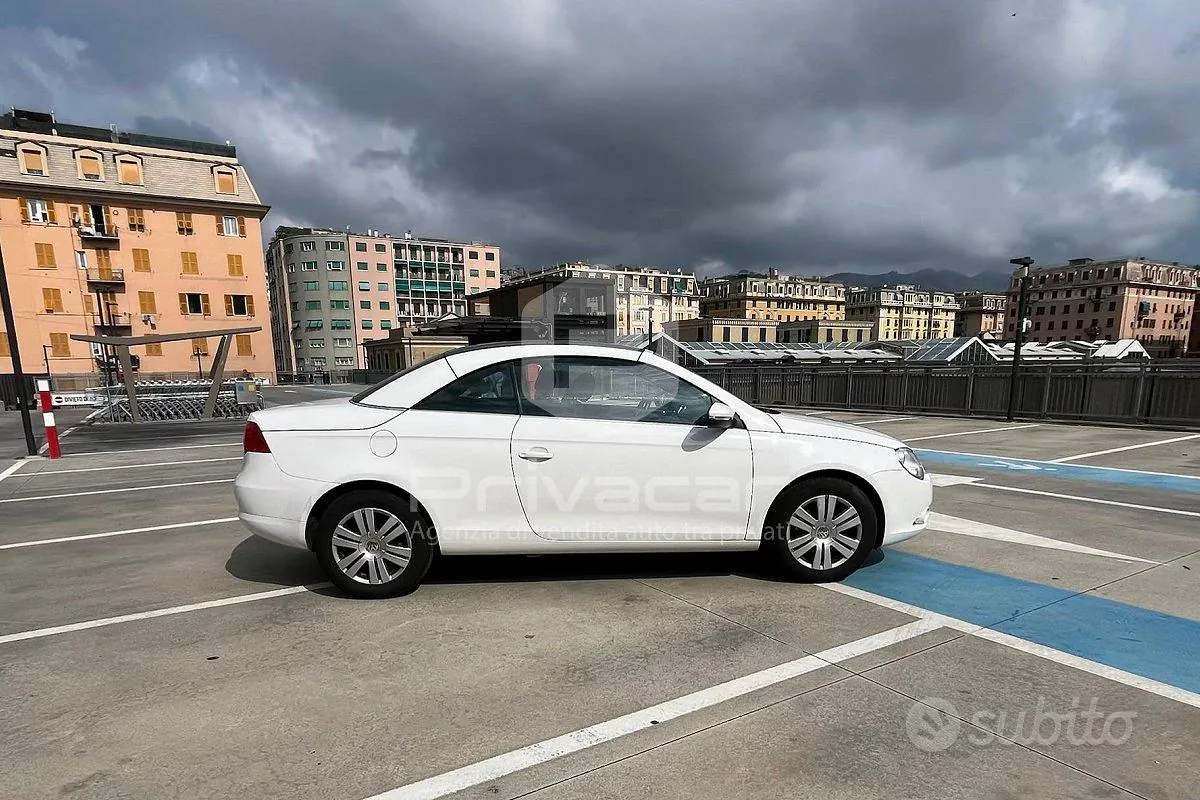 Volkswagen Eos 2009 photo 4