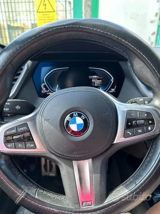 BMW 1 Series 2023 photo 4