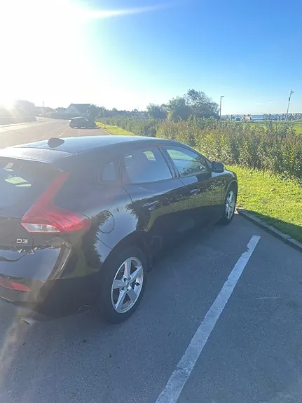 Volvo V40 2017 photo 3