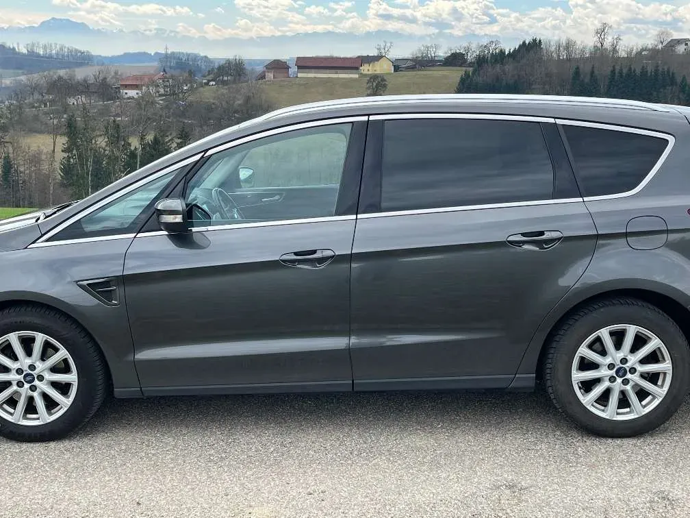 Ford S-Max 2017 photo 3