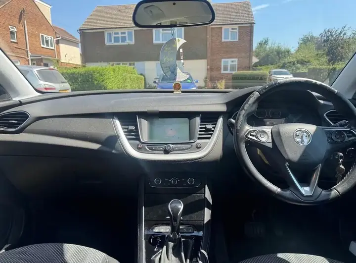 Vauxhall Grandland X 2019 photo 3