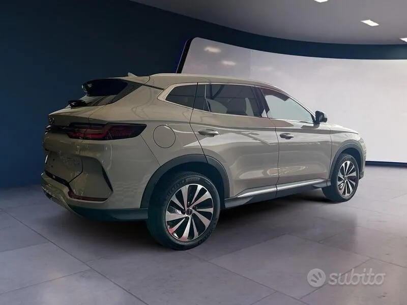 BYD Seal U 2026 photo 4
