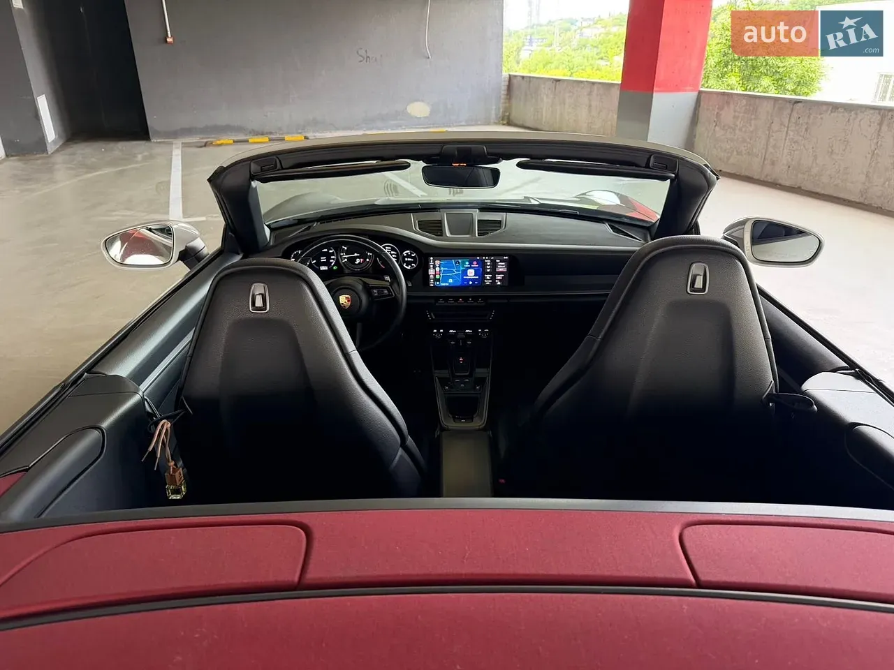 Porsche 911 2020 photo 4