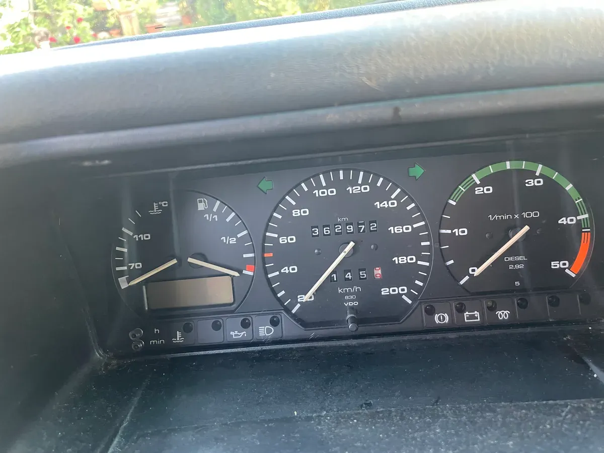 Volkswagen T4 1992 photo 3