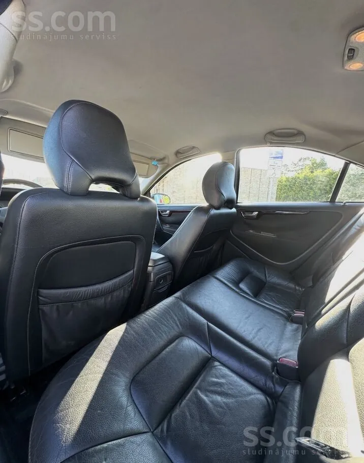 Volvo S60 2000 photo 5