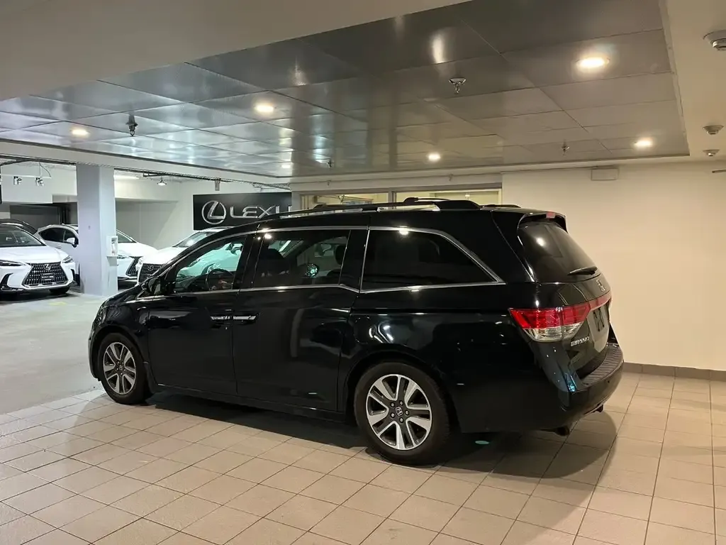 Honda Odyssey 2016 photo 3