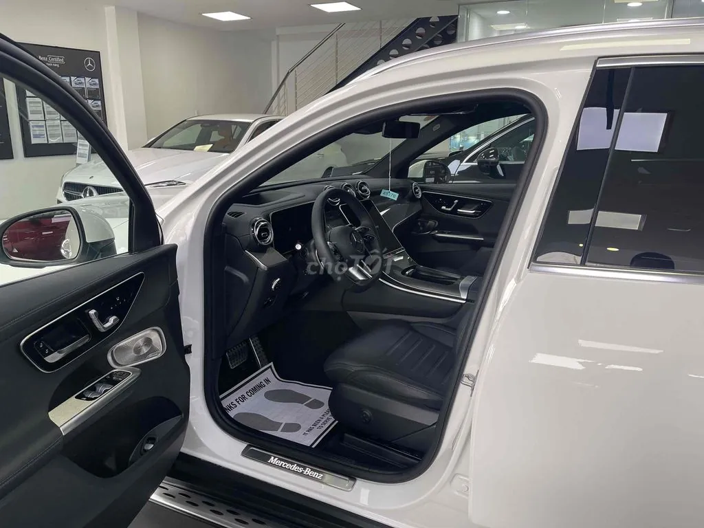 Mercedes-Benz Glc 2025 photo 3