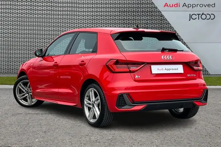 Audi A1 2023 photo 3