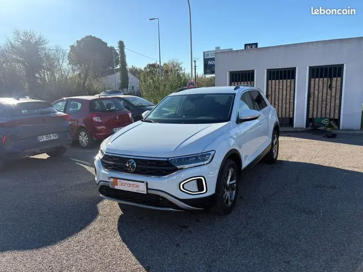 Volkswagen T-Roc 2025 photo 3