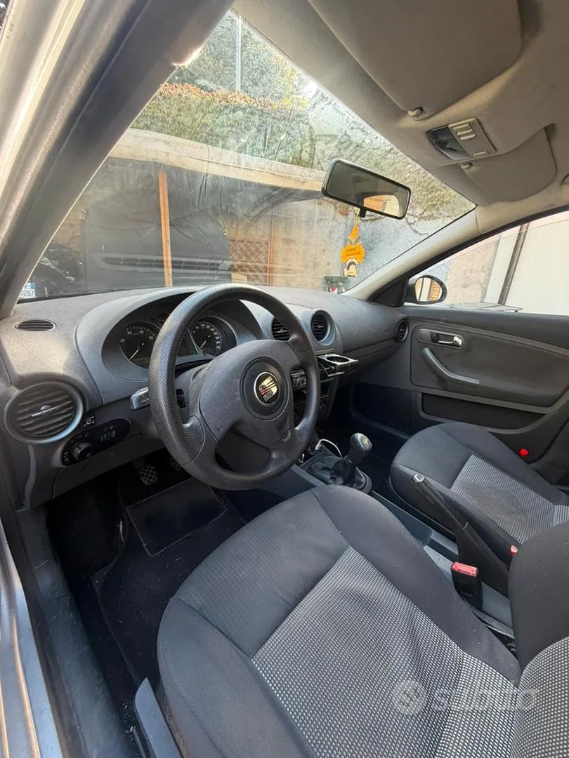 Seat Ibiza 2006 photo 5