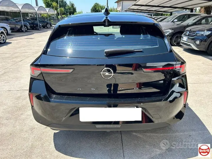 Opel Astra 2023 photo 4