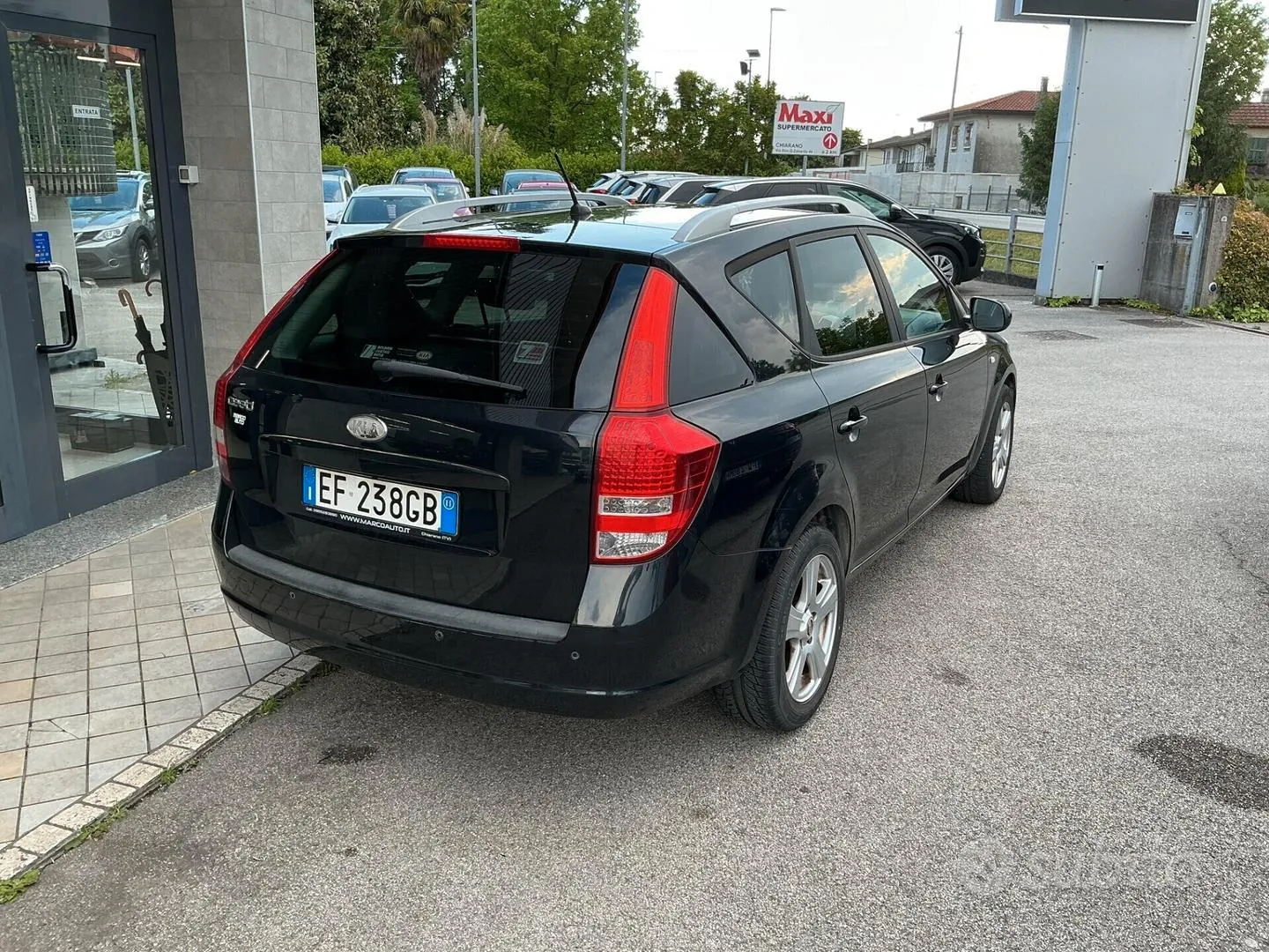 Kia Ceed 2011 photo 2