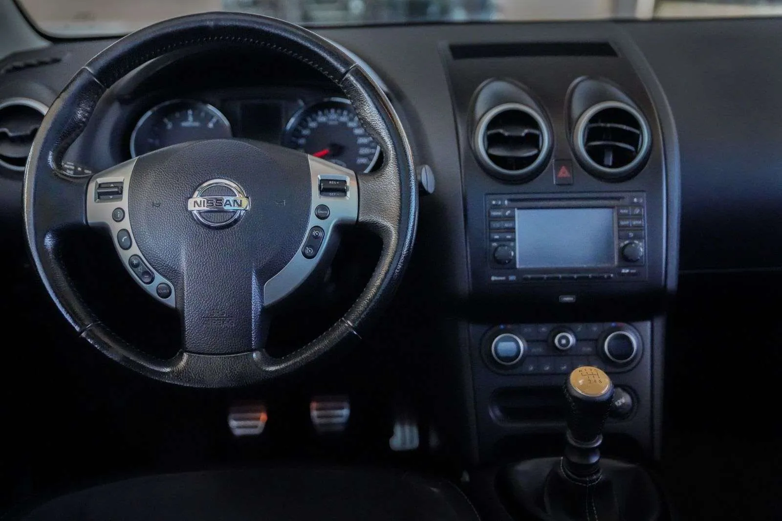 Nissan Qashqai 2013 photo 4