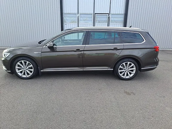 Volkswagen Passat 2016 photo 3