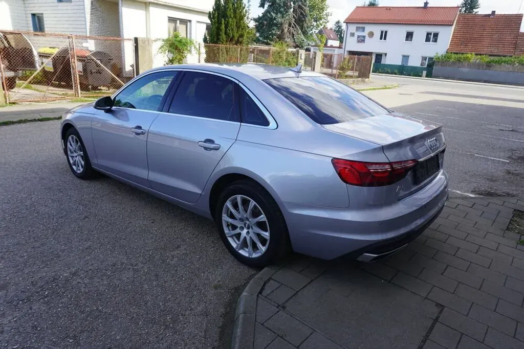 Audi A4 2020 photo 3