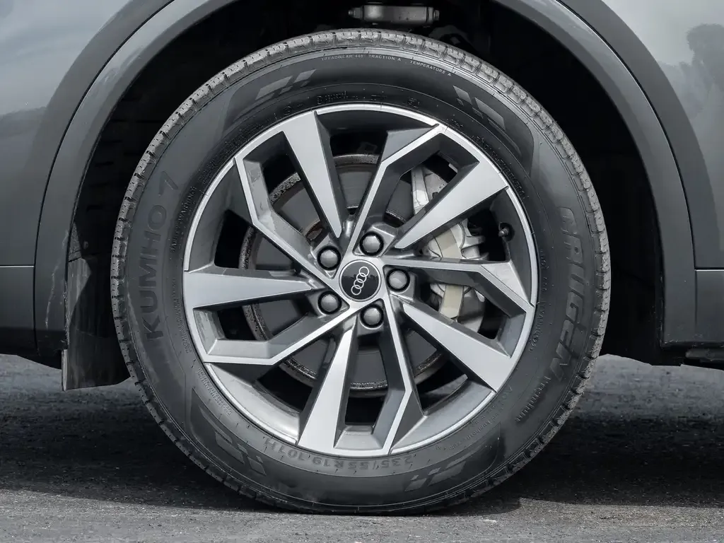Audi Q5 2022 photo 4