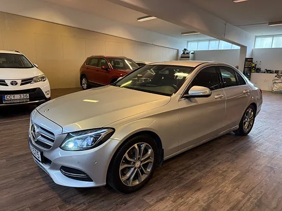 Mercedes-Benz C200