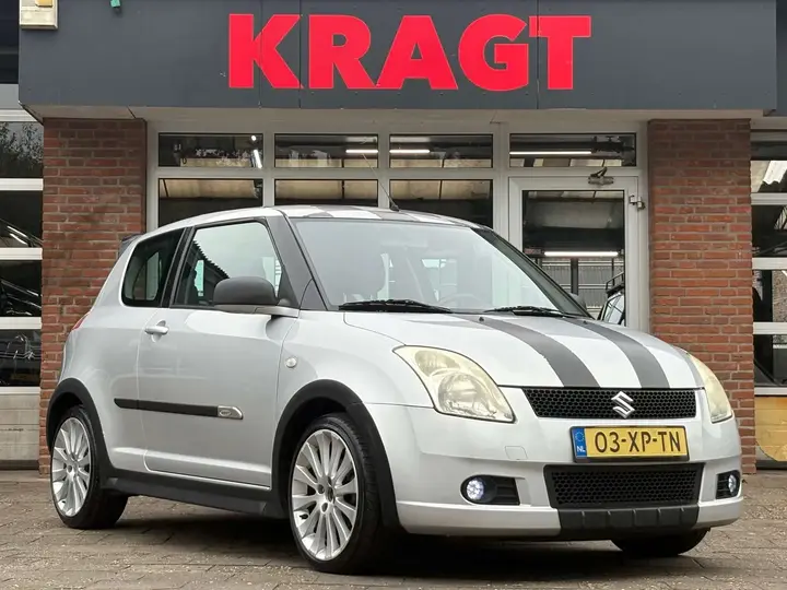 Suzuki Swift 2007 photo 2