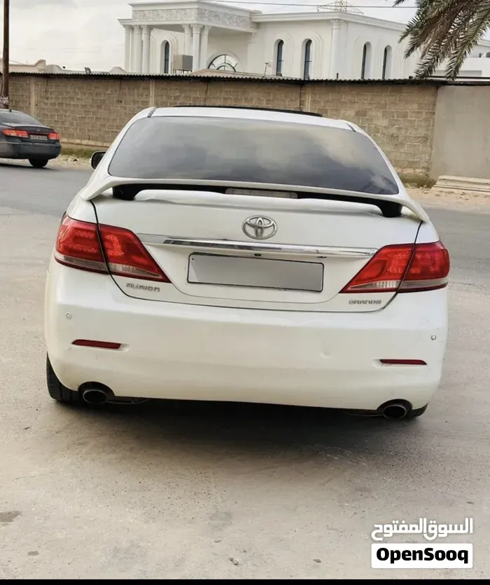 Toyota Aurion