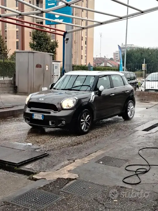 Mini Mini Countryman