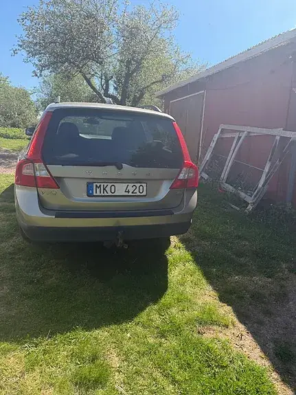 Volvo V70 2008 photo 3