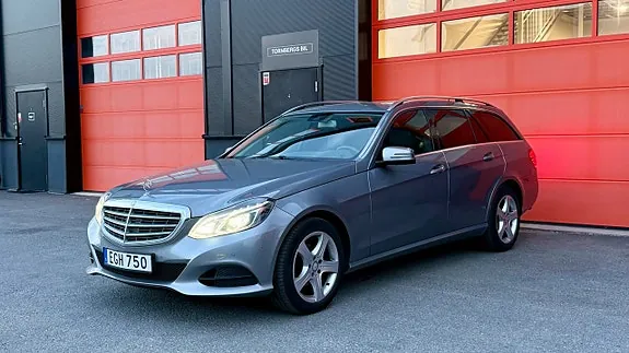 Mercedes-Benz E220 2015 photo 3