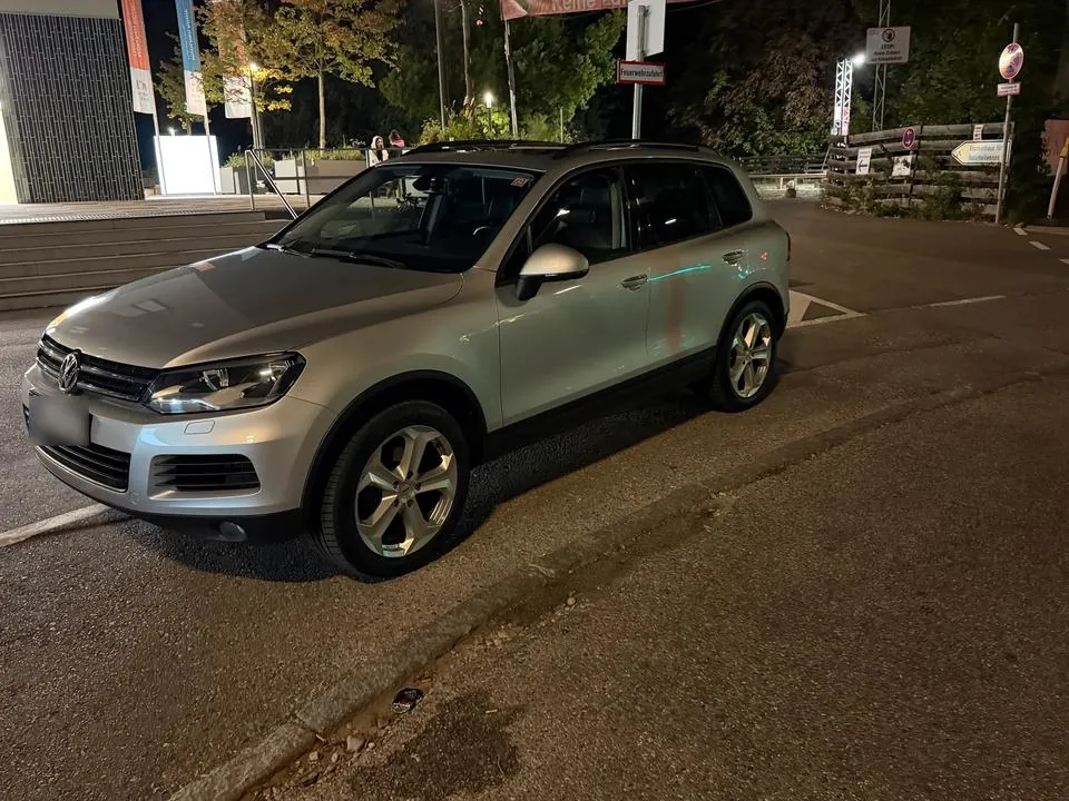 Volkswagen Touareg