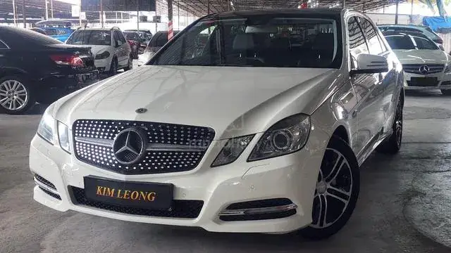 Mercedes-Benz E250 Cgi
