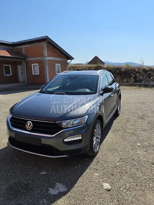 Volkswagen T-Roc 2021 photo 4