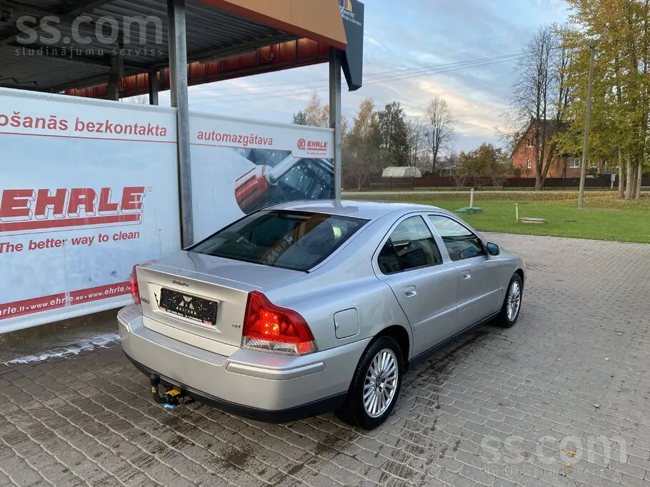 Volvo S60 2005 photo 5