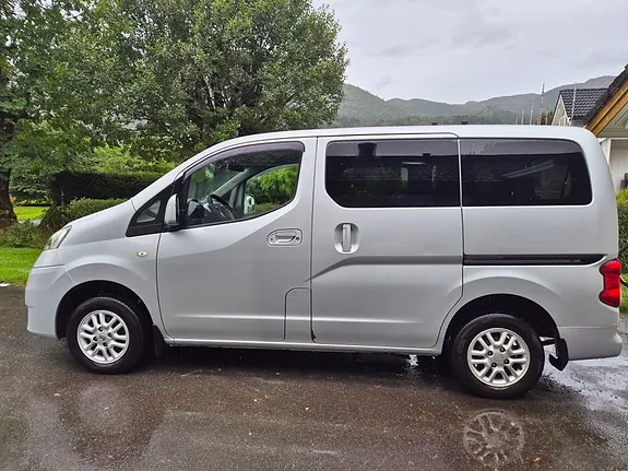 Nissan Nv200 2012 photo 2