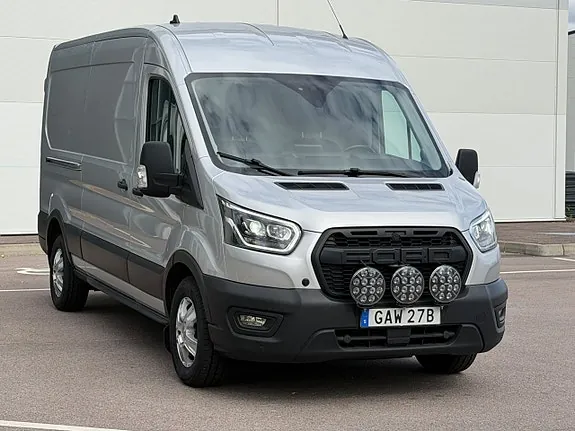 Ford Transit 2022 photo 2