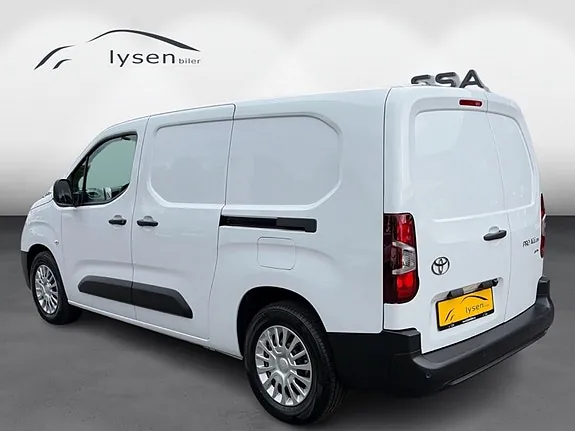 Toyota Proace City 2026 photo 3