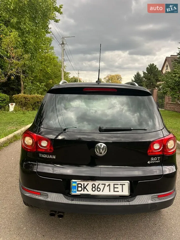 Volkswagen Tiguan 2010 photo 5