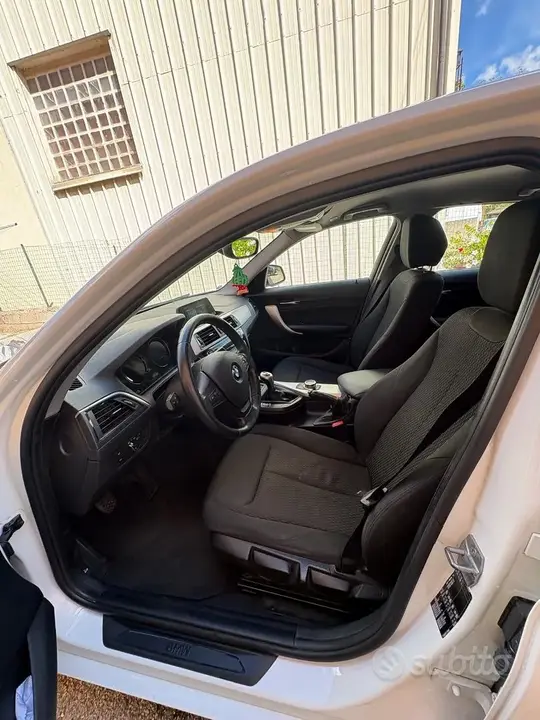 BMW 1 Series 2019 photo 3