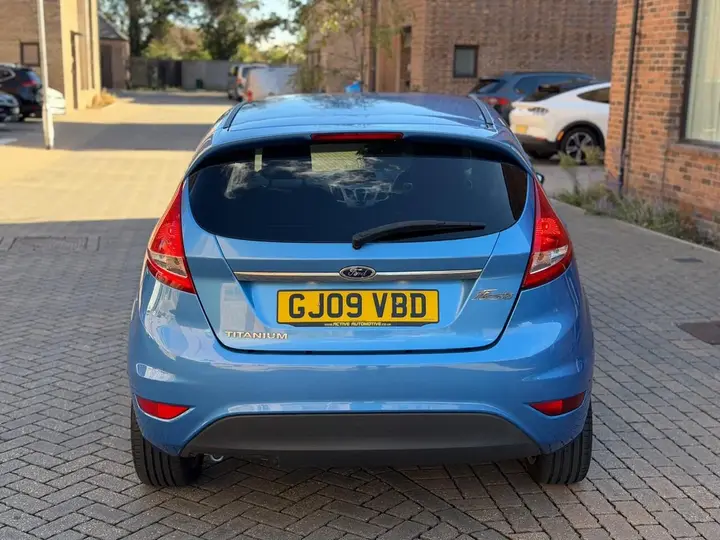 Ford Fiesta 2009 photo 5