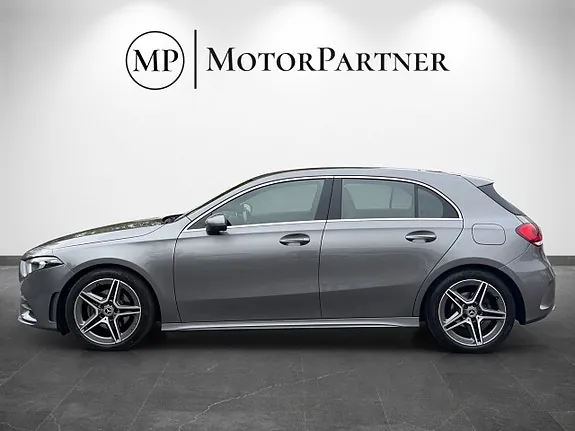 Mercedes-Benz A180 2021 photo 4