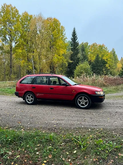 Toyota Corolla 1996 photo 4