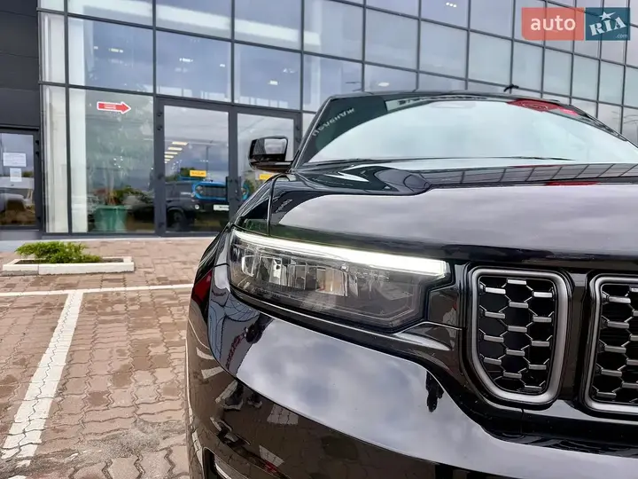 Jeep Grand Cherokee 2023 photo 4