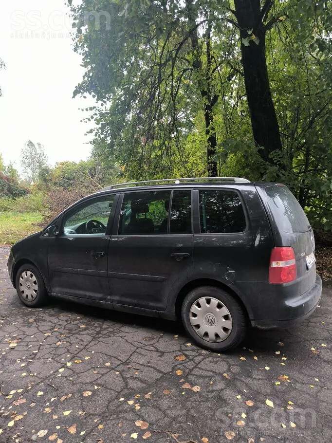 Volkswagen Touran 2006 photo 5