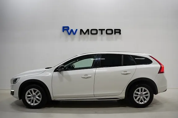 Volvo V60 Cross Country 2016 photo 4