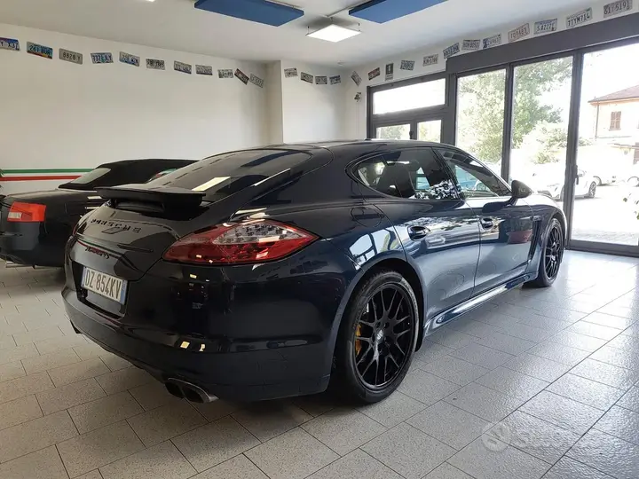 Porsche Panamera 2009 photo 4